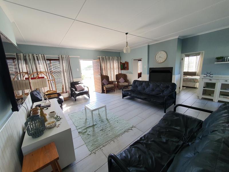 5 Bedroom Property for Sale in Gouritsmond Western Cape